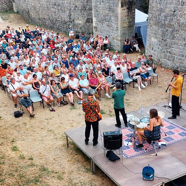 Tous droits réservés <strong></strong> <small>Tous droits réservés</small>